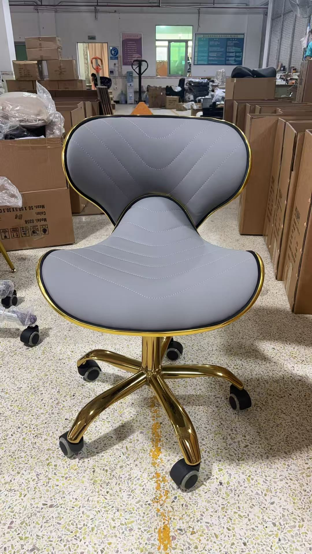 LuxeGlow Salon Electric Massage Head Spa Bed WXT110